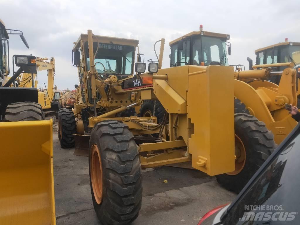 CAT 140K Motoniveladoras