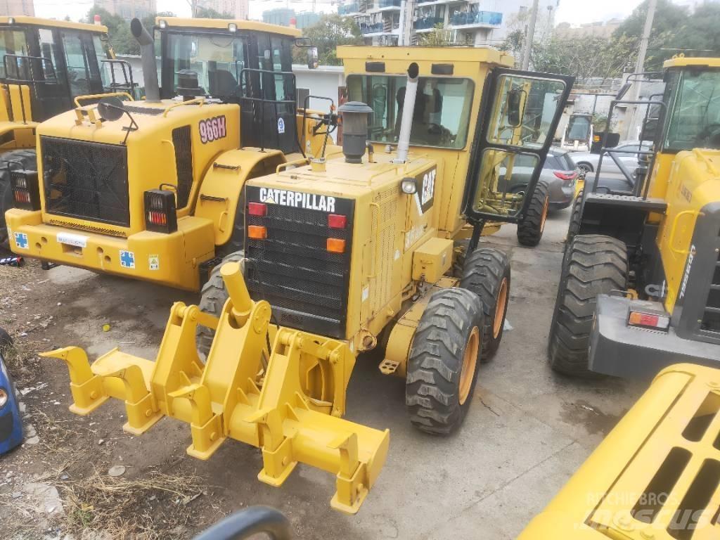 CAT 140K Motoniveladoras
