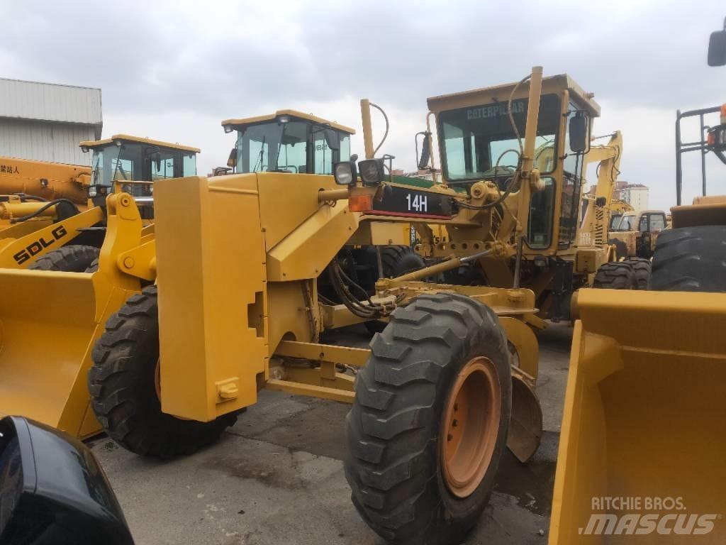 CAT 140K Motoniveladoras