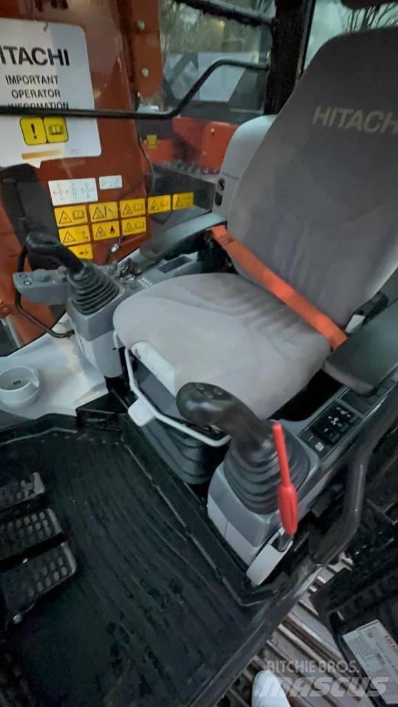 Hitachi ZX 135 US-6 Excavadoras de cadenas