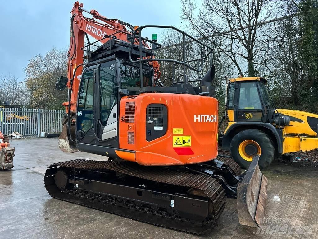 Hitachi ZX 135 US-6 Excavadoras de cadenas