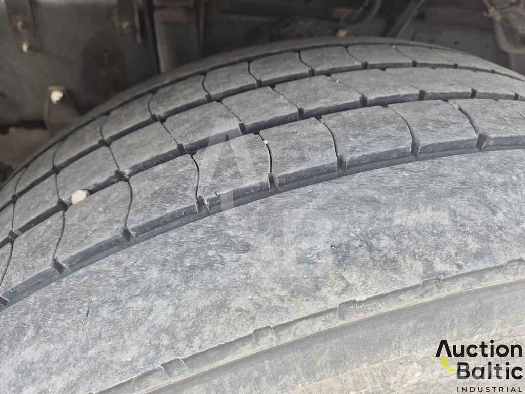 DAF FT460XF Cabezas tractoras