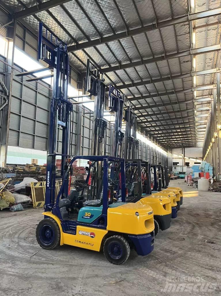 Komatsu FD 30 T-17 Carretillas diesel
