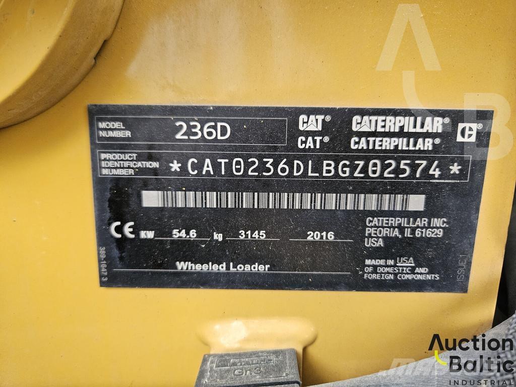 CAT 236 D Minicargadoras