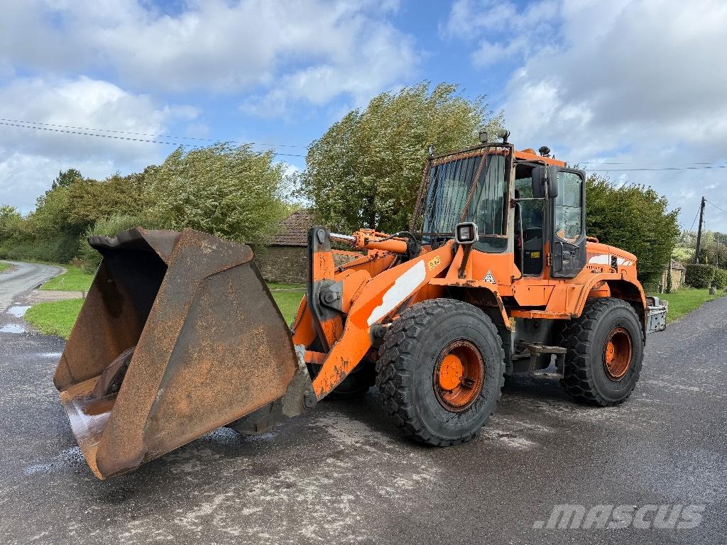 Doosan DL 200 Cargadoras sobre ruedas