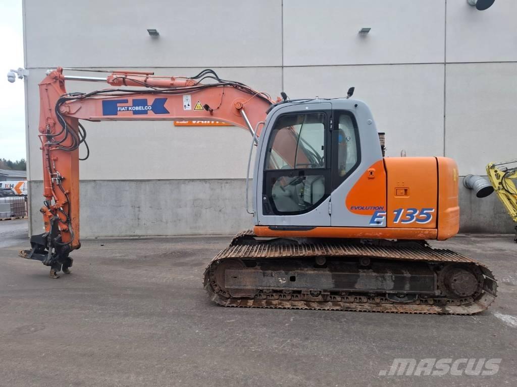 Fiat-Kobelco E 135 Excavadoras de cadenas
