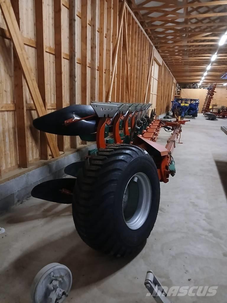 Kverneland PB100-8 Arados reversibles suspendidos