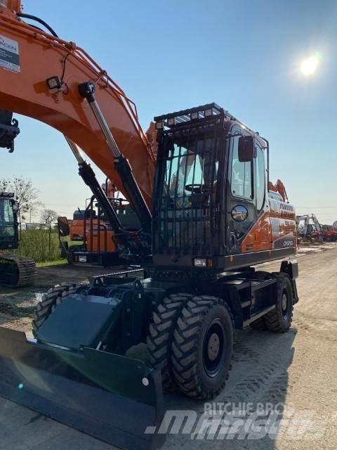 Doosan DX 210 W Excavadoras de ruedas