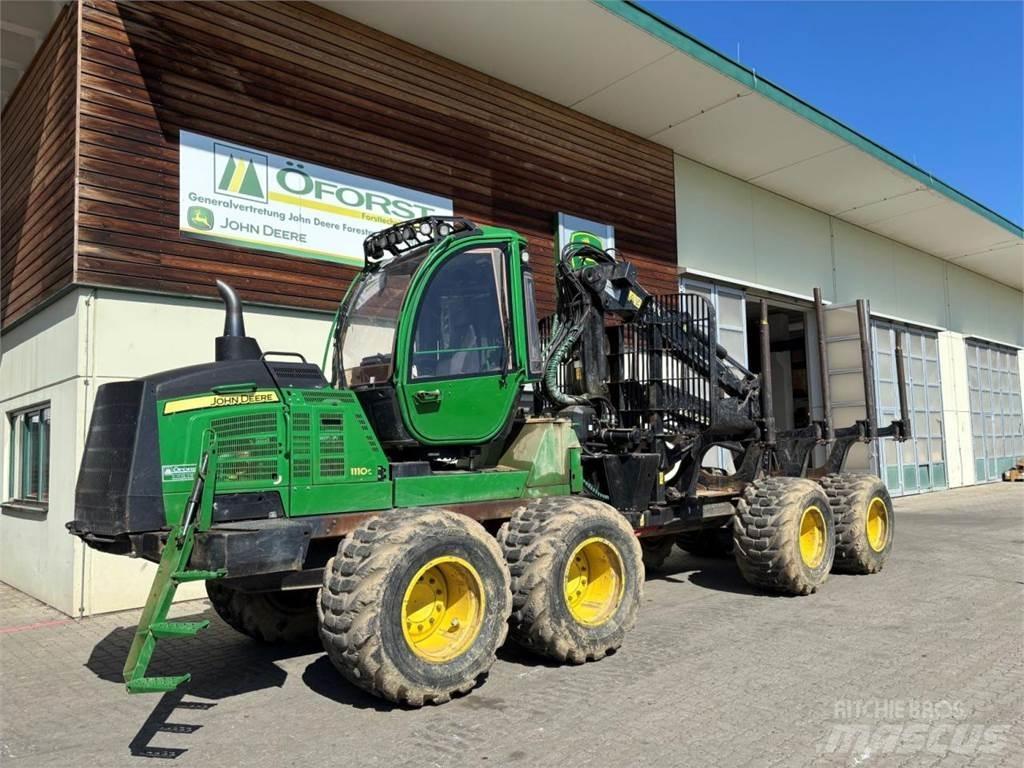 John Deere 1110 G Autocargadoras