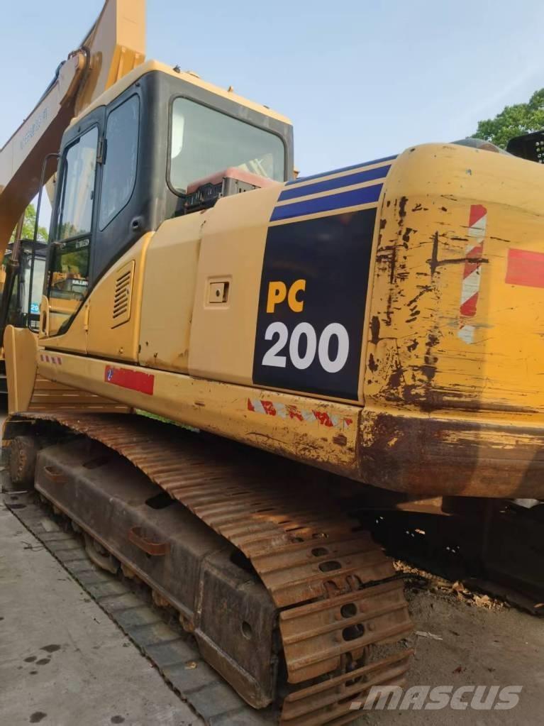 Komatsu PC 200-7 Excavadoras de cadenas