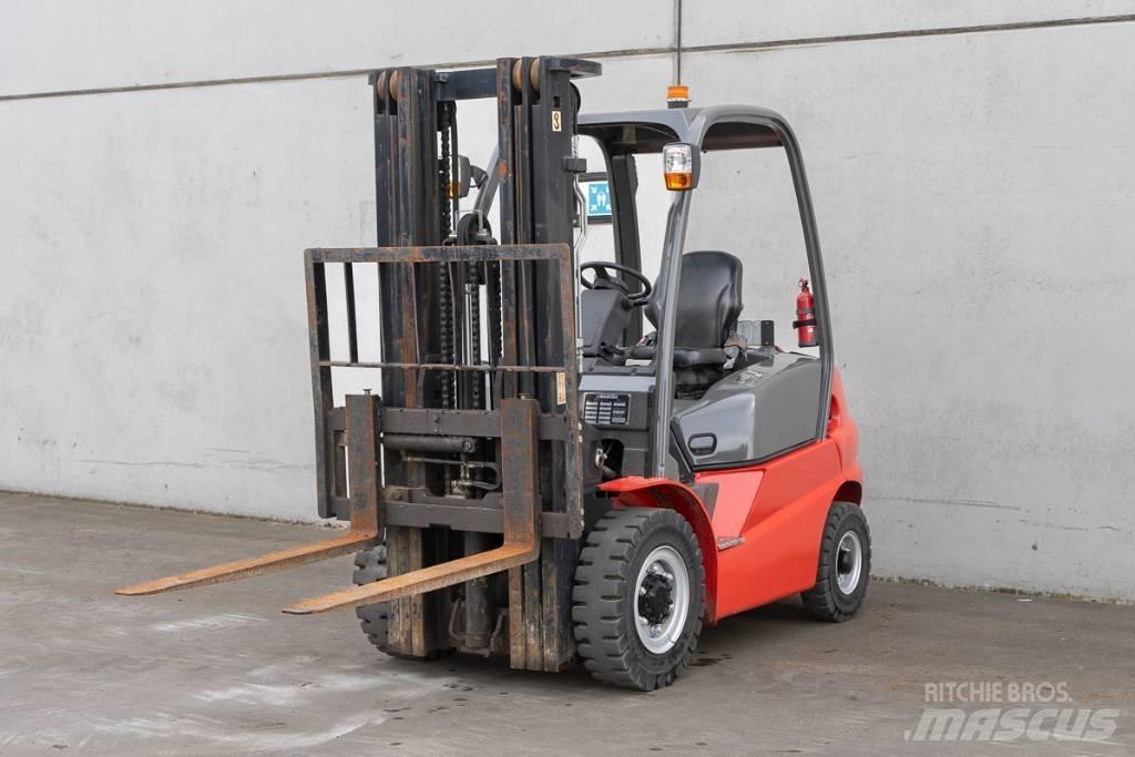 Manitou MI 25 D Carretillas diesel
