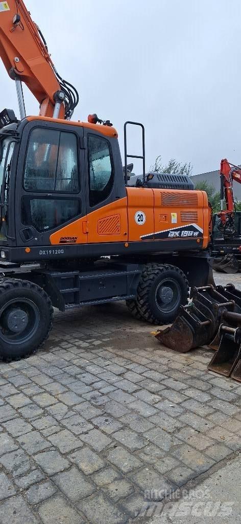 Doosan DX 190 W-7 Excavadoras de ruedas