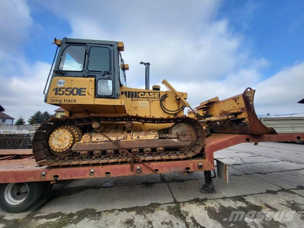 CASE 1550 E Buldozer sobre oruga