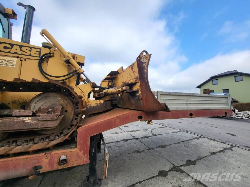 CASE 1550 E Buldozer sobre oruga