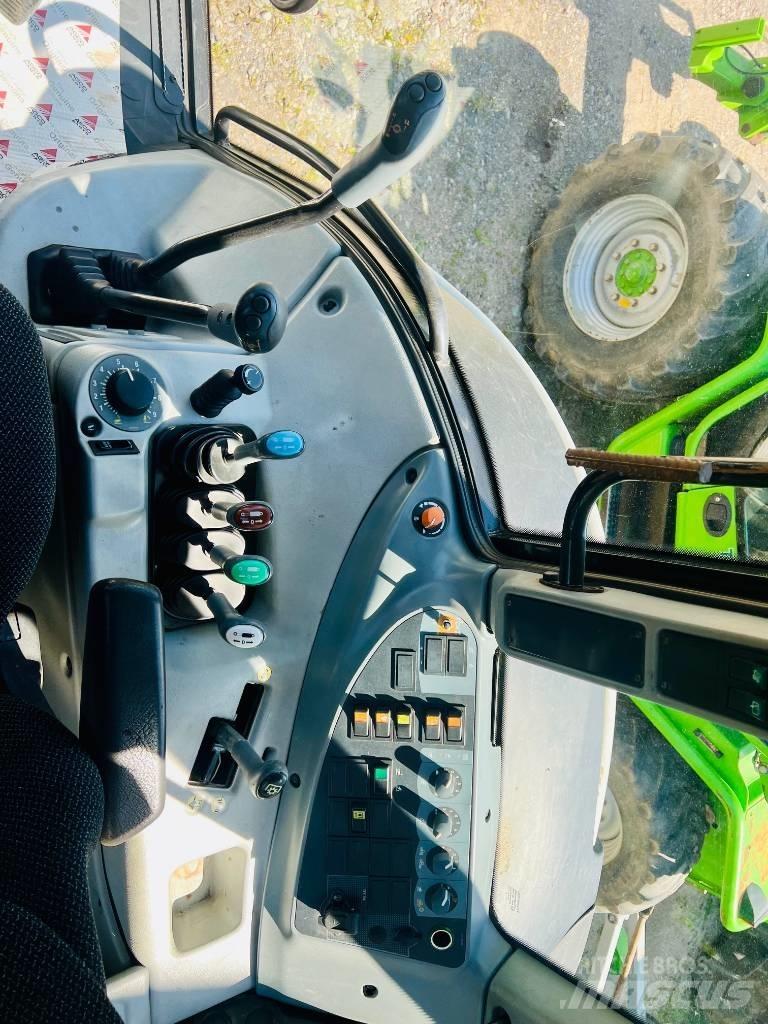Valtra T 121 Tractores
