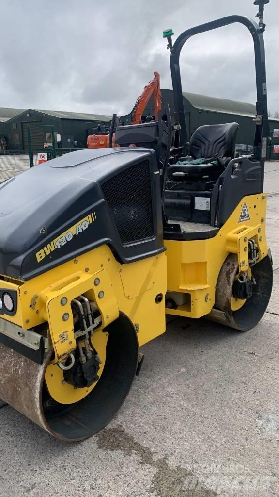 Bomag BW 130 AD Rodillos de doble tambor