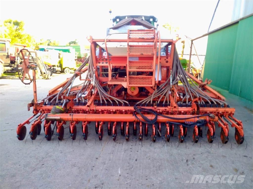 Kuhn Venta TI 450 Sembradoras combinadas