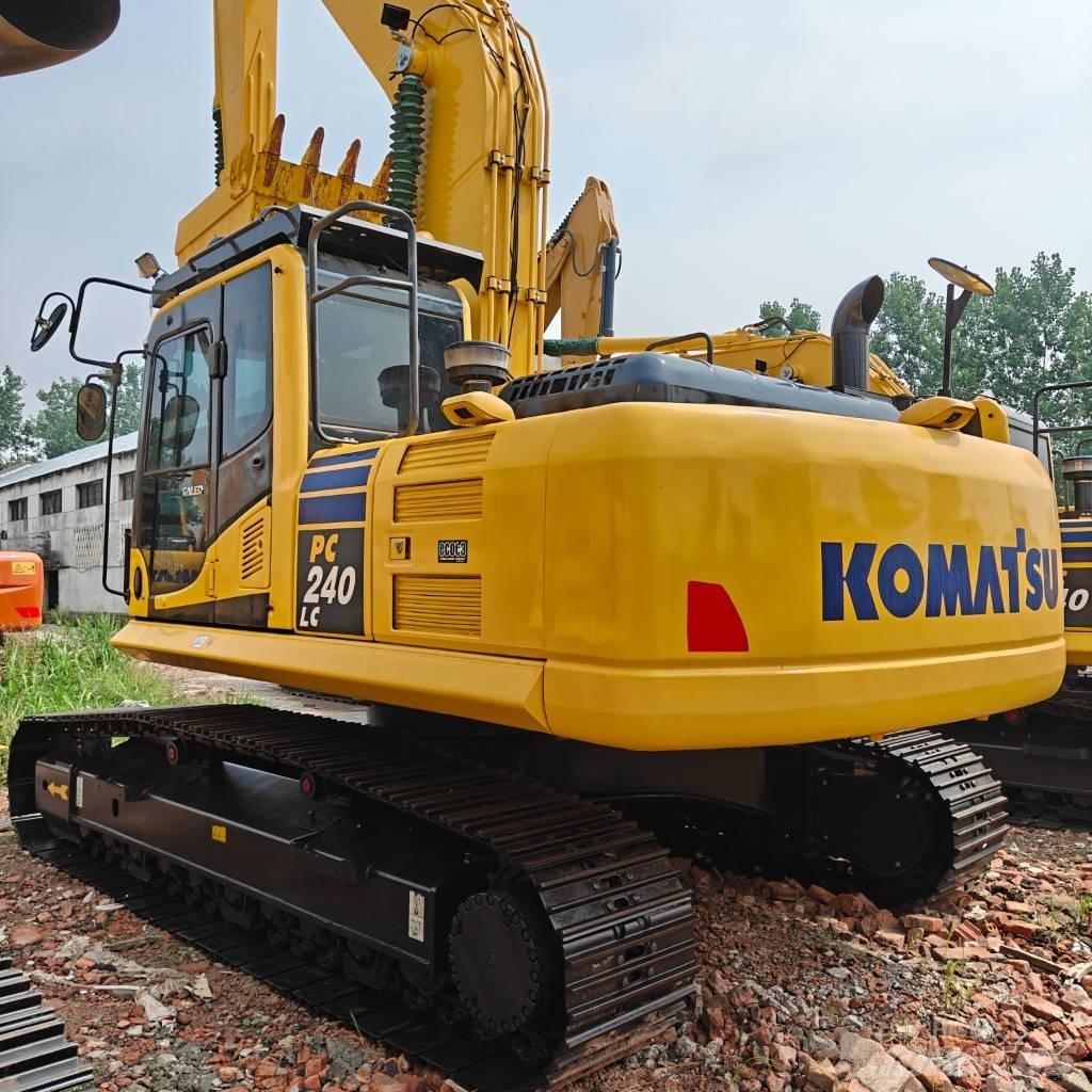 Komatsu 240-8 Excavadoras de cadenas
