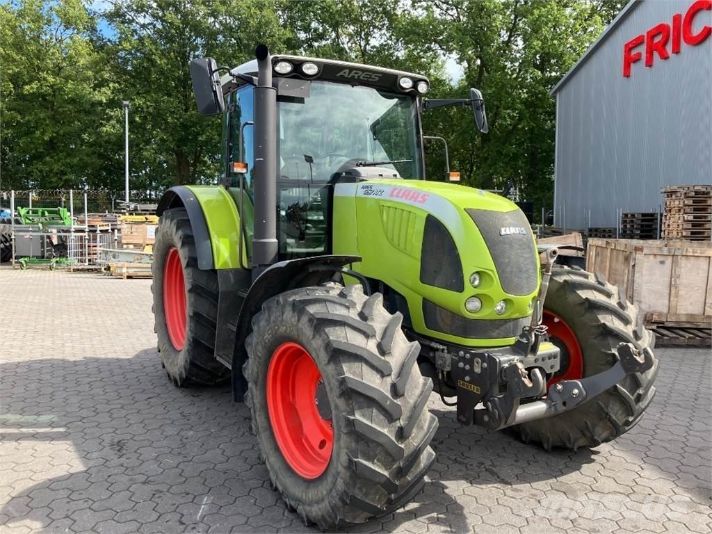 CLAAS Ares 657 Tractores