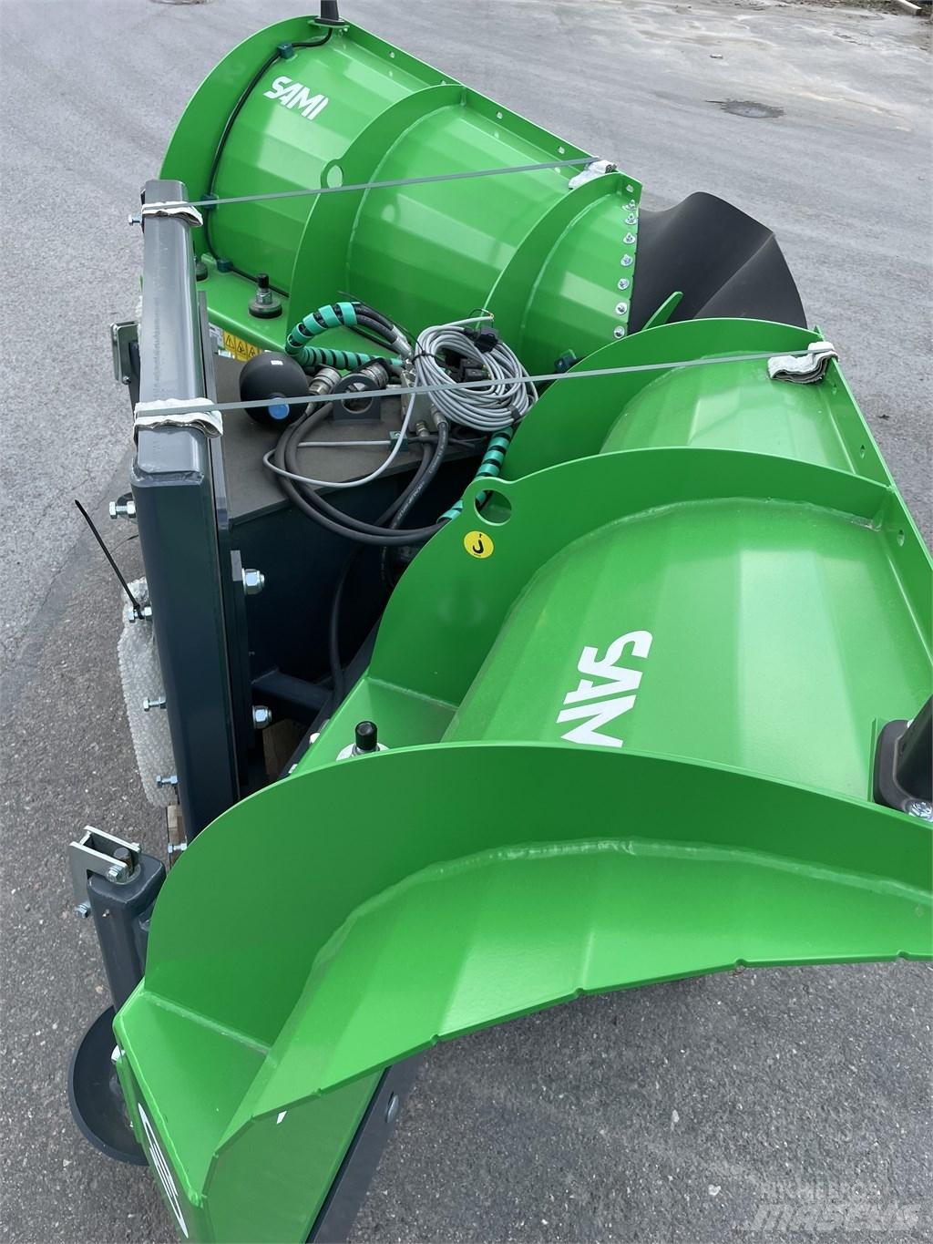 Sami VB-3200, 24V Láminas y cuñas quitanieves