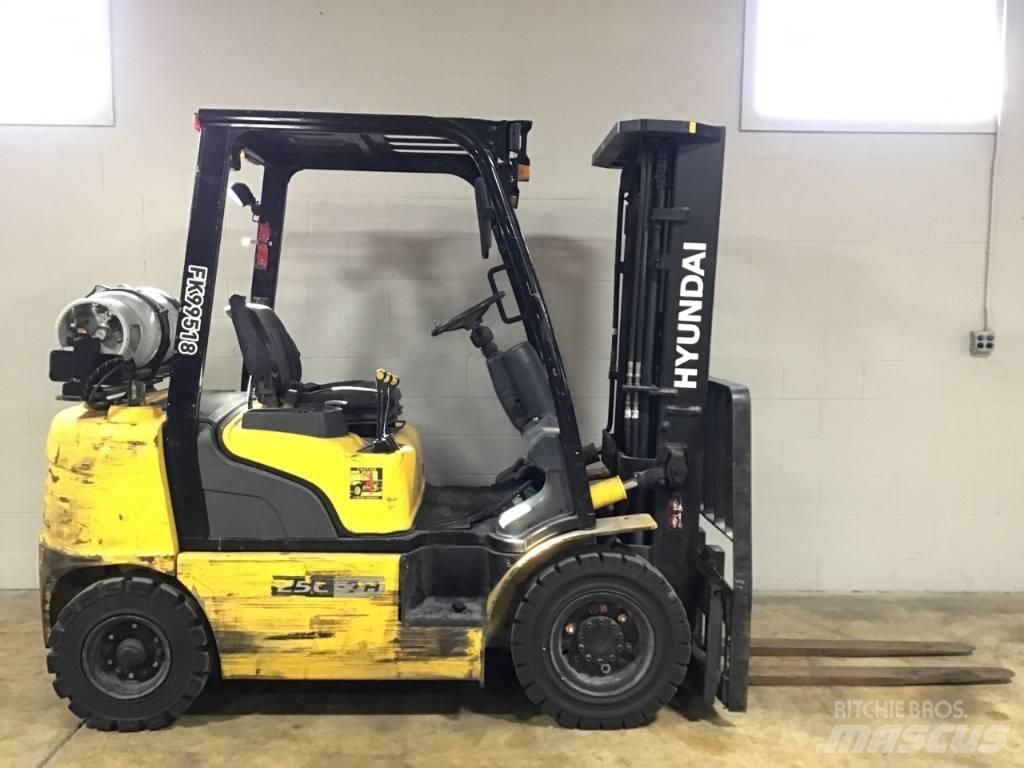 Hyundai 25 L-7 A Otras carretillas elevadoras