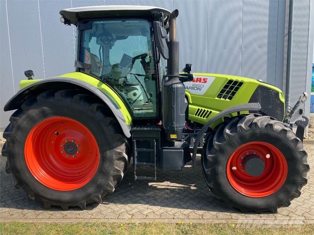 CLAAS ARION 660 Tractores