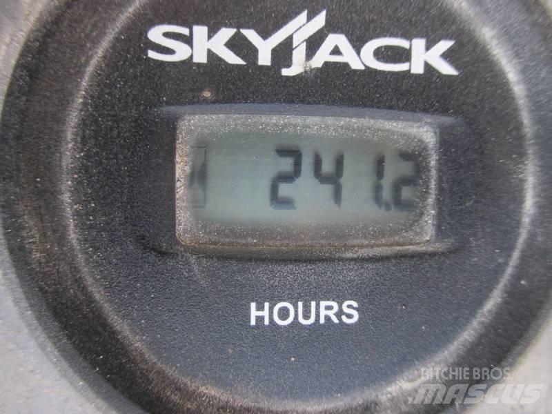 SkyJack SJ III 3219 Plataformas tijera