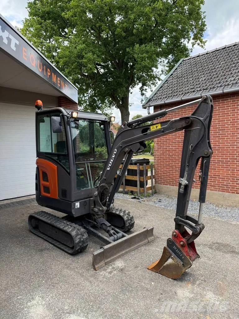Volvo EC 18 D Mini excavadoras < 7t