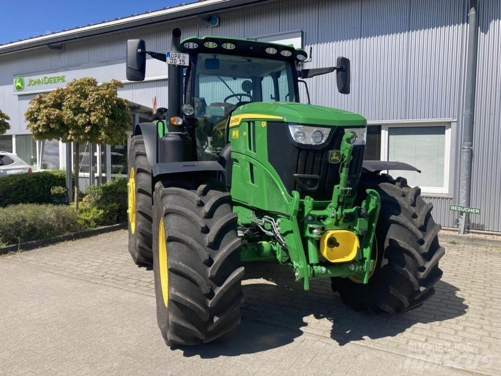 John Deere 6R215 Tractores