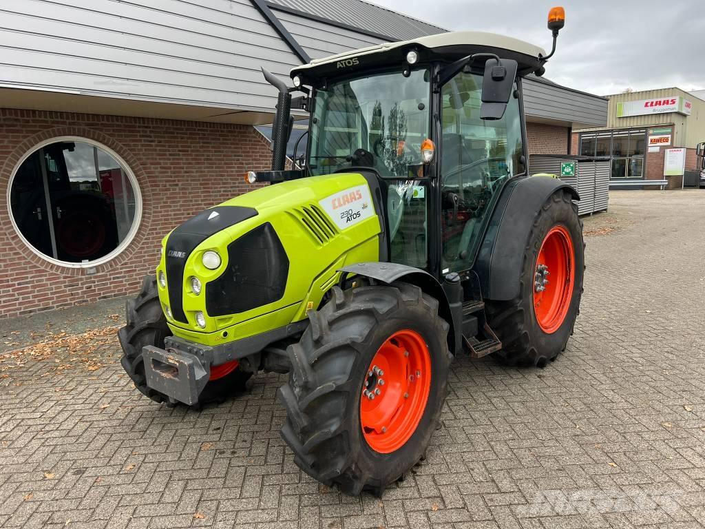 CLAAS Atos 230 Tractores