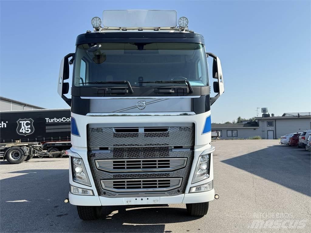 Volvo FH540 8X4 Camiones bañeras basculantes o volquetes