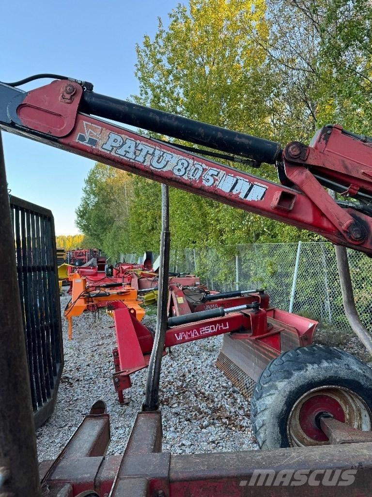 Patu 805 Cosechadora-autocargadora