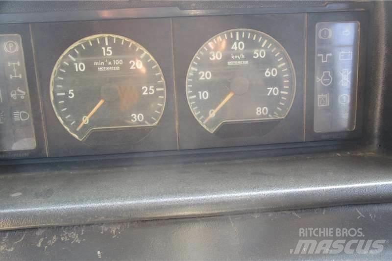 Bell B20C 6X4 Camiones cisterna
