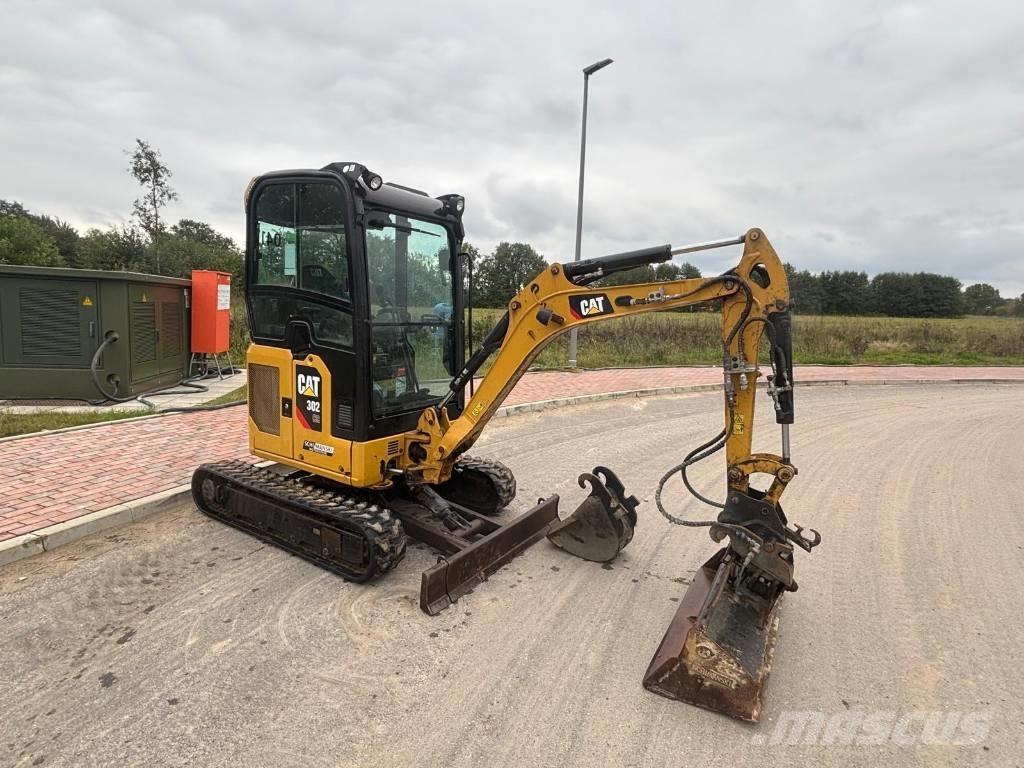 CAT 302 CR Mini excavadoras < 7t