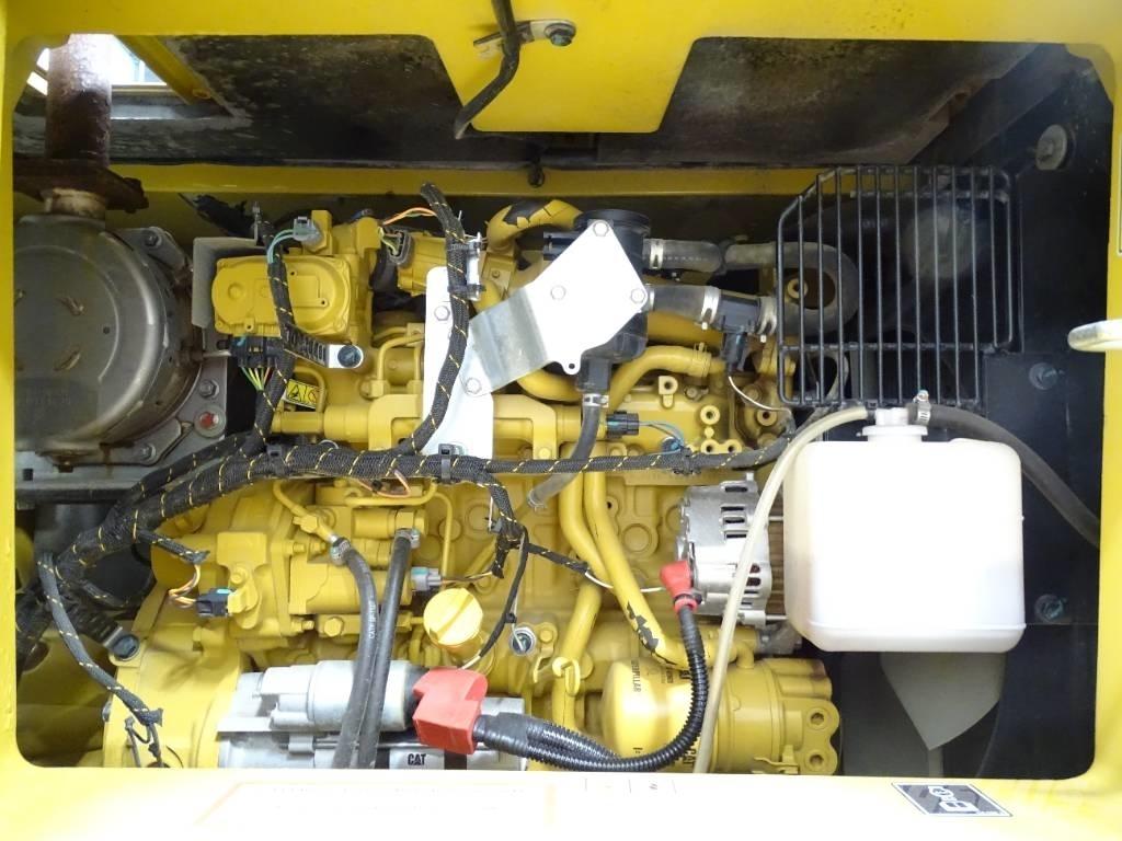 CAT 310 Excavadoras de cadenas