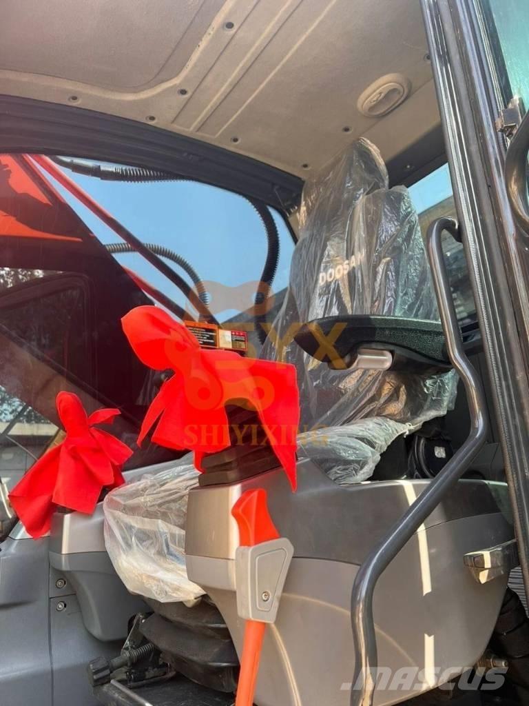 Doosan DX 300LC-9C Excavadoras de cadenas