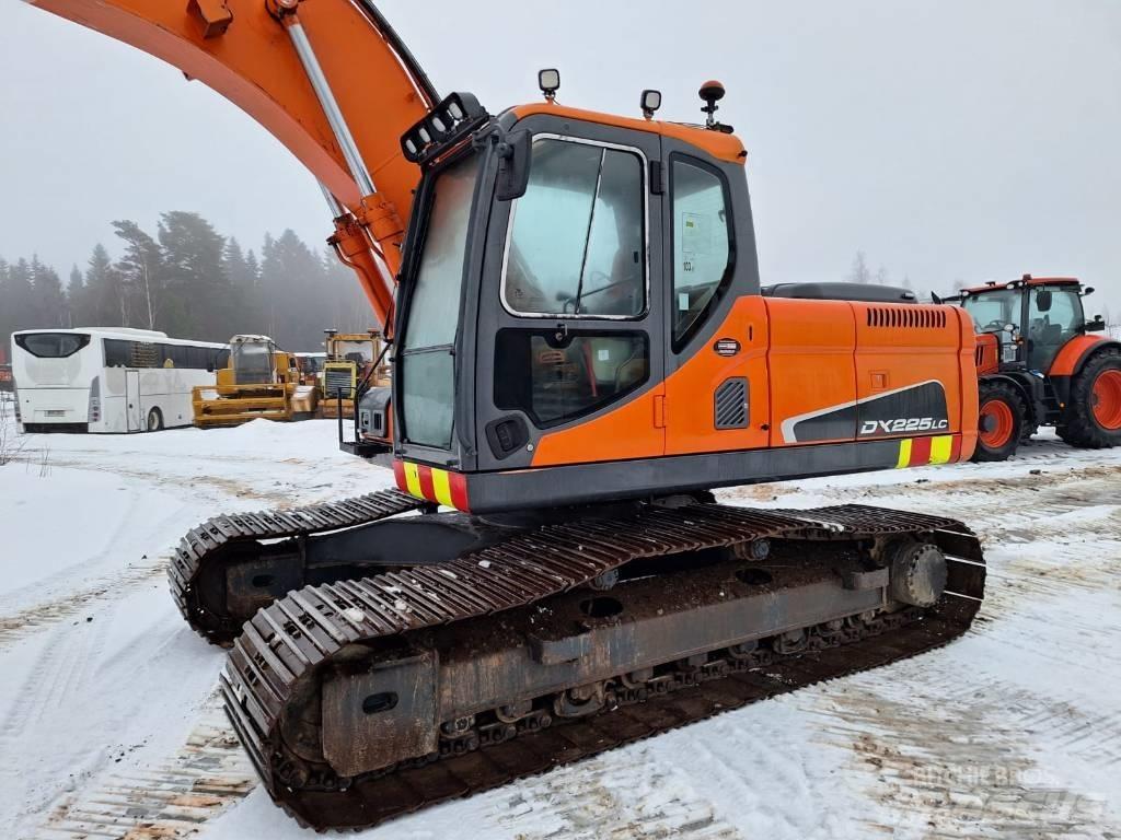 Doosan DX 225 LC Excavadoras de cadenas