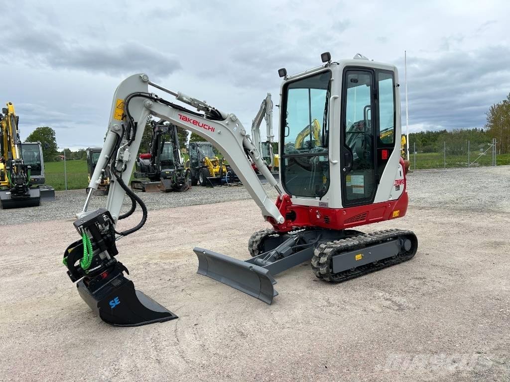 Takeuchi TB320 Mini excavadoras < 7t