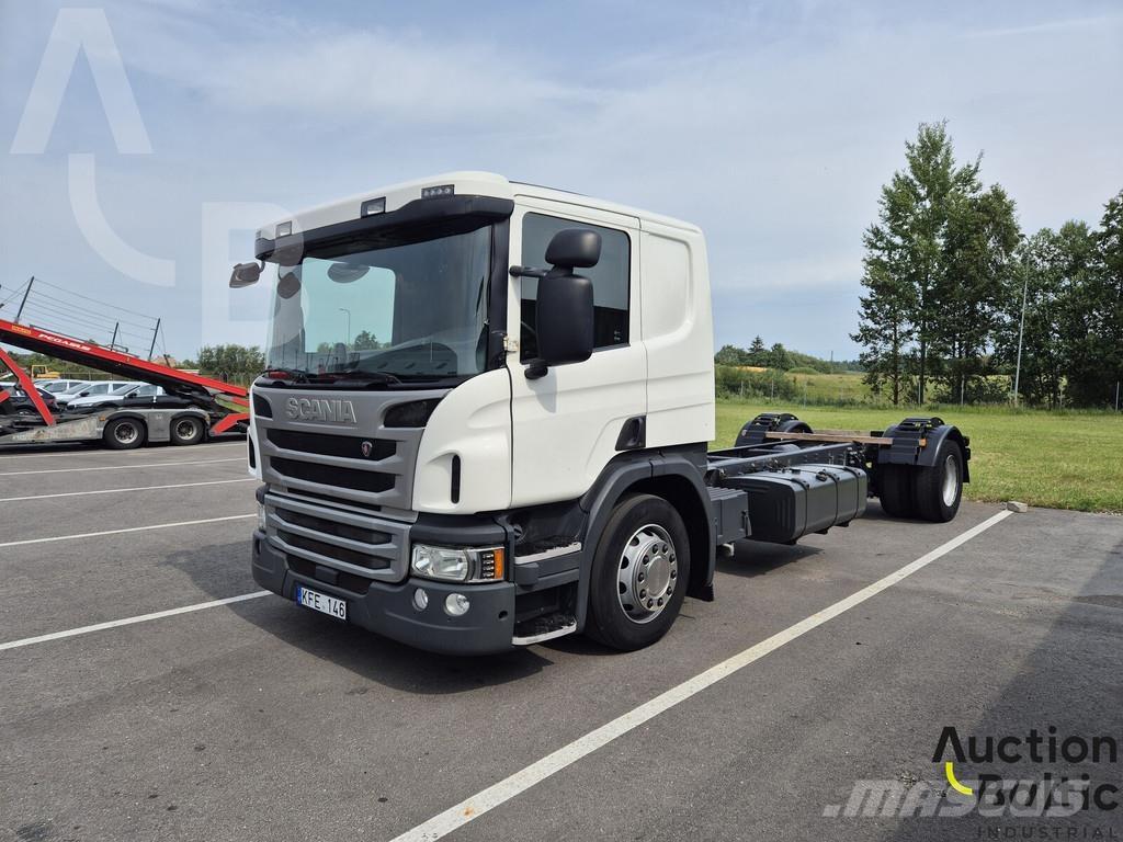 Scania P 450 Camiones chasis