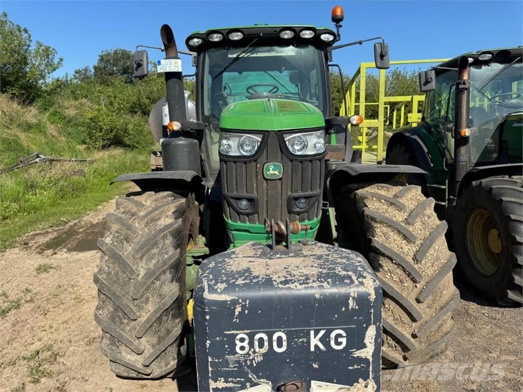 John Deere 6215 R Tractores