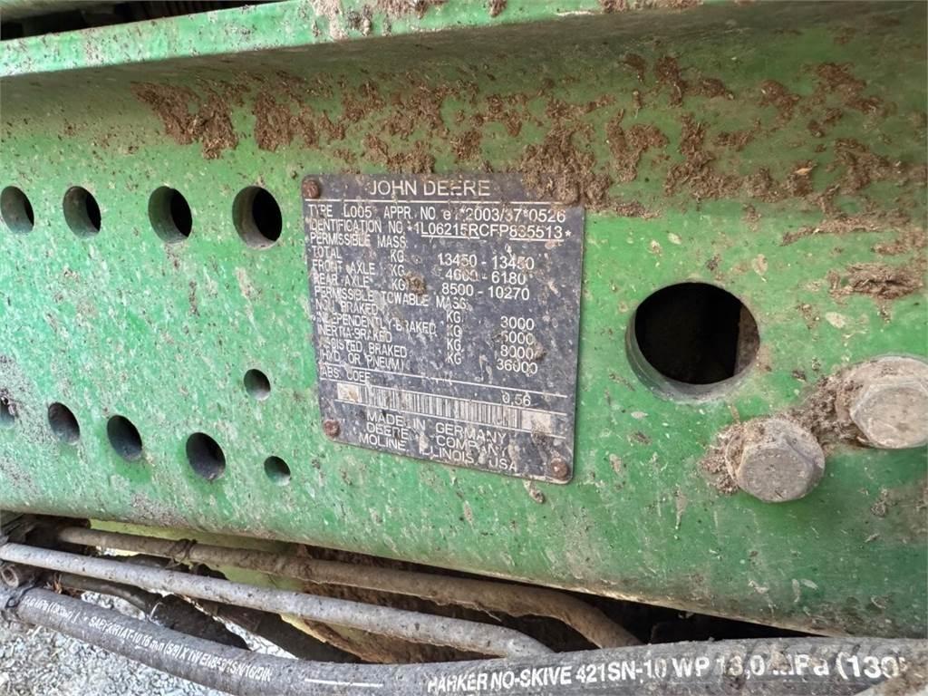 John Deere 6215 R Tractores