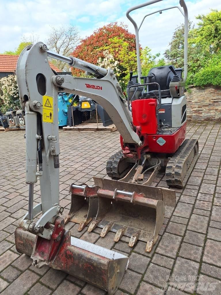 Takeuchi TB 210 R Mini excavadoras < 7t