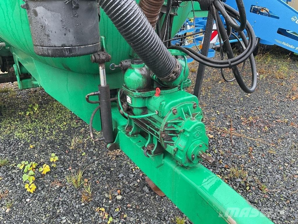 Vepi 11300 Cisternas o cubas esparcidoras de purín