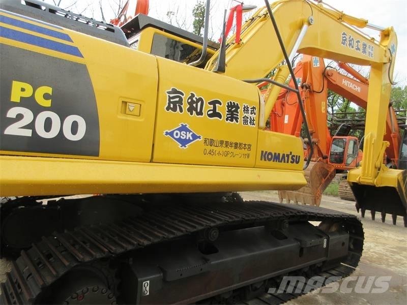 Komatsu PC 200-8N1 Excavadoras de cadenas