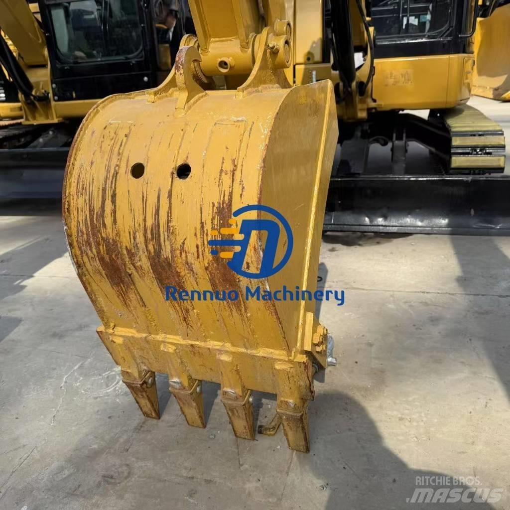CAT 303.5 E Mini excavadoras < 7t