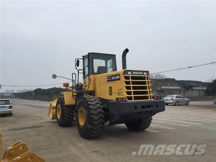 Komatsu WA 380-3 Cargadoras sobre ruedas