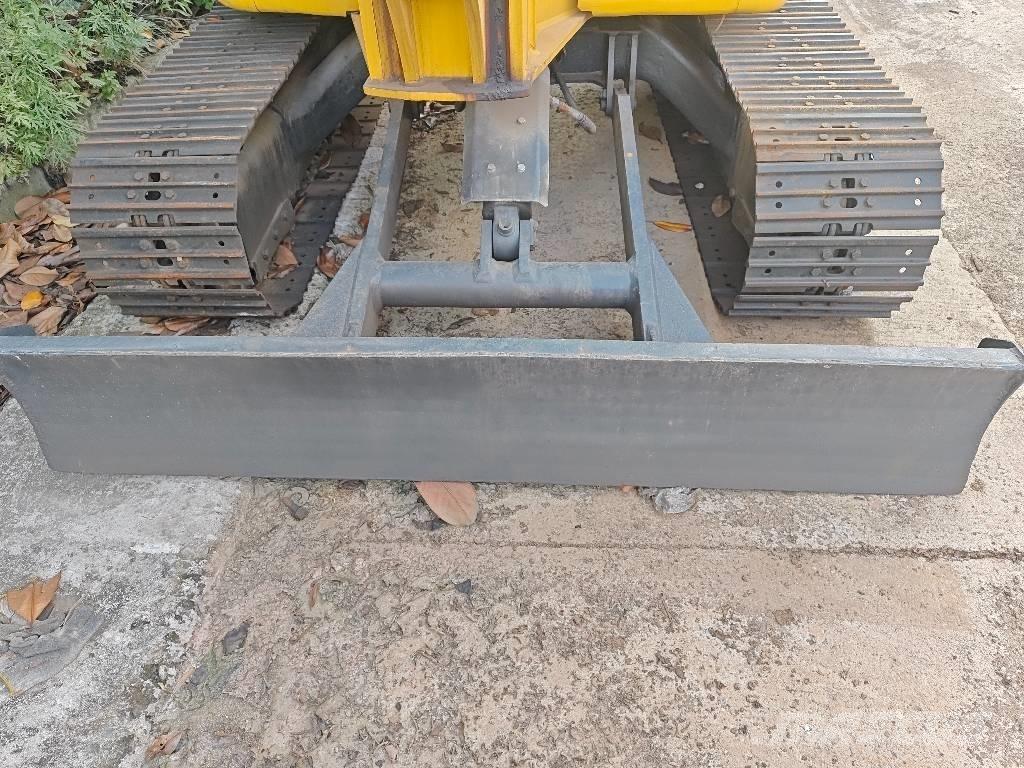 Komatsu PC 55 MR Mini excavadoras < 7t