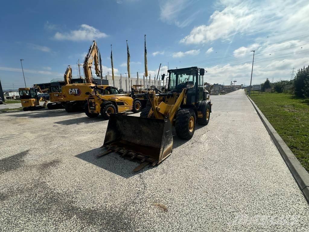 CAT 906 M Cargadoras sobre ruedas