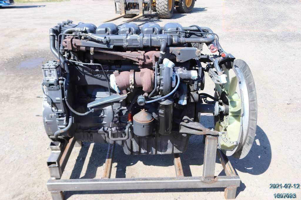 Scania P 230 LB Camiones caja cerrada