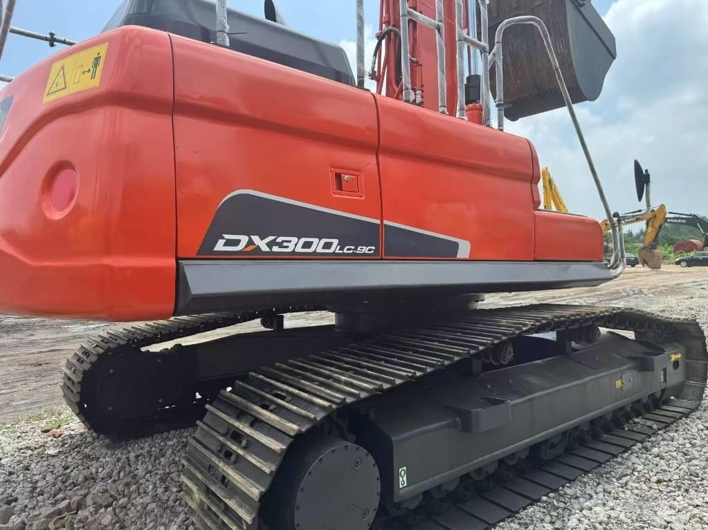 Doosan DX300-9C Excavadoras de cadenas